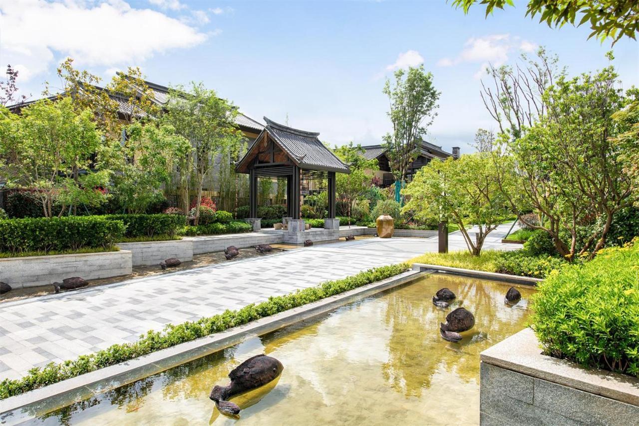 Howard Johnson Jinlin Plaza Lijiang Lijiang  Luaran gambar